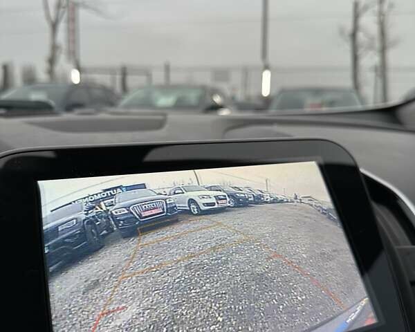 Белый Шевроле Вольт, объемом двигателя 1.49 л и пробегом 95 тыс. км за 18400 $, фото 39 на Automoto.ua