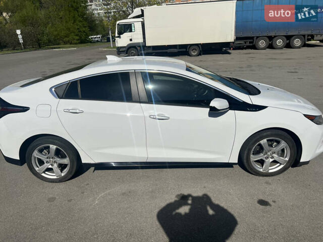 Білий Шевроле Вольт, об'ємом двигуна 1.49 л та пробігом 128 тис. км за 15500 $, фото 4 на Automoto.ua
