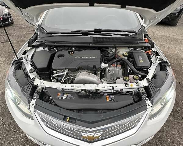 Білий Шевроле Вольт, об'ємом двигуна 1.49 л та пробігом 95 тис. км за 15999 $, фото 41 на Automoto.ua