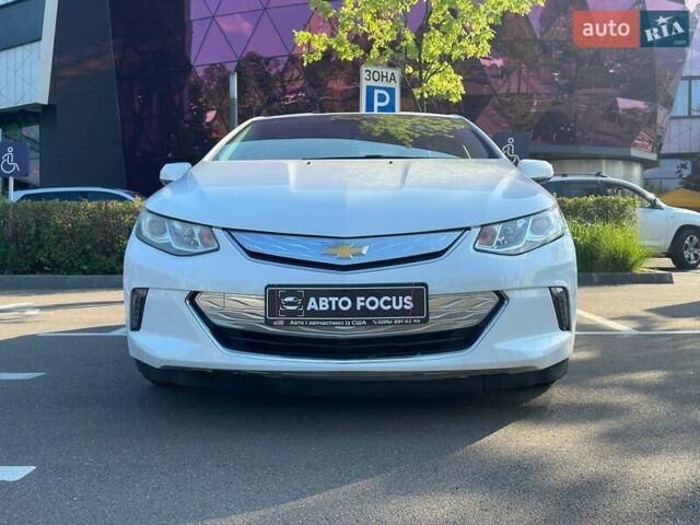 Білий Шевроле Вольт, об'ємом двигуна 1.5 л та пробігом 112 тис. км за 15990 $, фото 1 на Automoto.ua