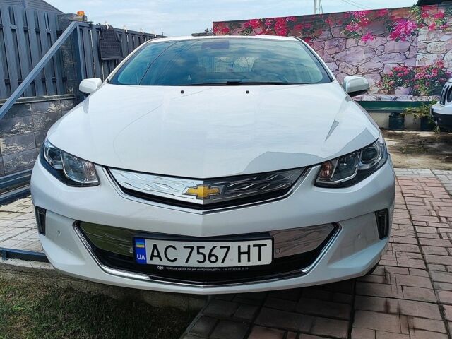 Білий Шевроле Вольт, об'ємом двигуна 1.49 л та пробігом 119 тис. км за 17800 $, фото 2 на Automoto.ua