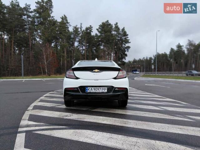 Белый Шевроле Вольт, объемом двигателя 1.49 л и пробегом 218 тыс. км за 13500 $, фото 5 на Automoto.ua