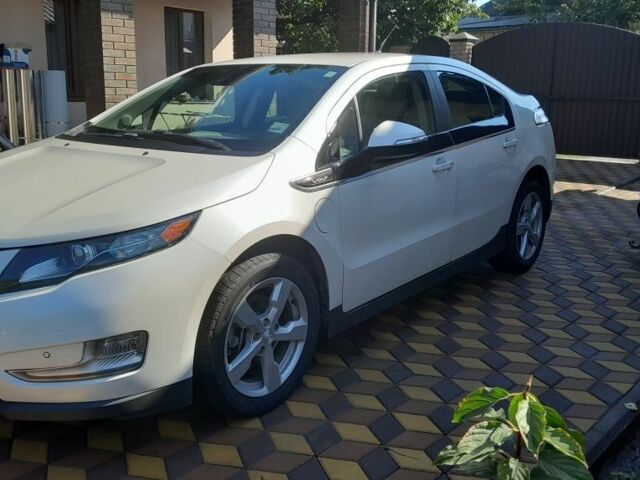 Белый Шевроле Вольт, объемом двигателя 1.4 л и пробегом 184 тыс. км за 10000 $, фото 16 на Automoto.ua