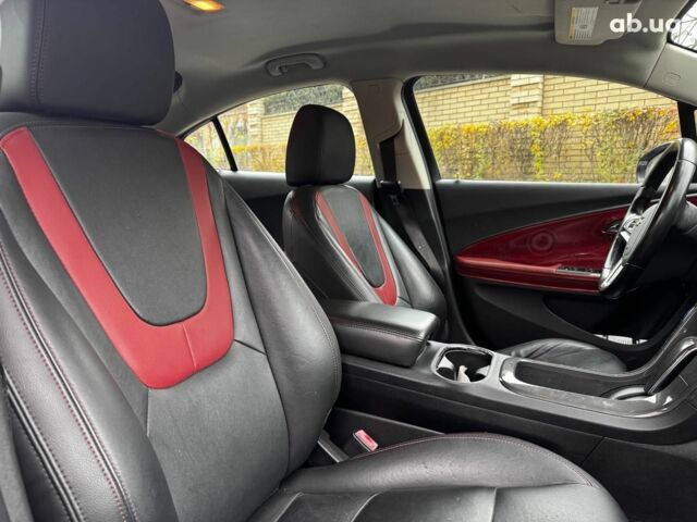 Белый Шевроле Вольт, объемом двигателя 1.4 л и пробегом 171 тыс. км за 10690 $, фото 20 на Automoto.ua