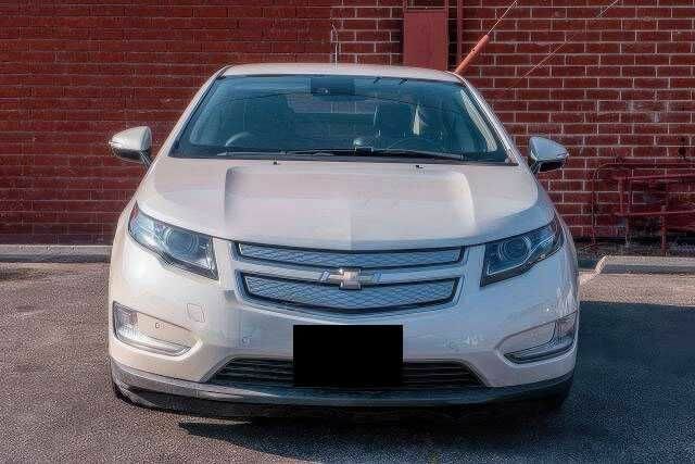 Білий Шевроле Вольт, об'ємом двигуна 1.4 л та пробігом 134 тис. км за 5000 $, фото 1 на Automoto.ua