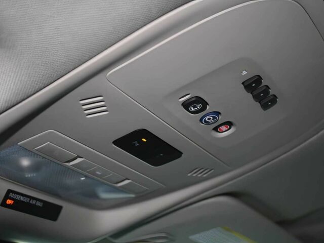 Білий Шевроле Вольт, об'ємом двигуна 1.4 л та пробігом 86 тис. км за 2300 $, фото 8 на Automoto.ua