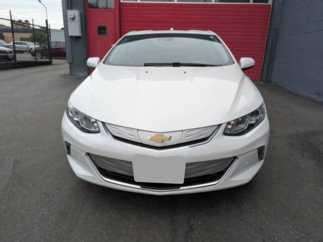 Белый Шевроле Вольт, объемом двигателя 0 л и пробегом 59 тыс. км за 12000 $, фото 1 на Automoto.ua