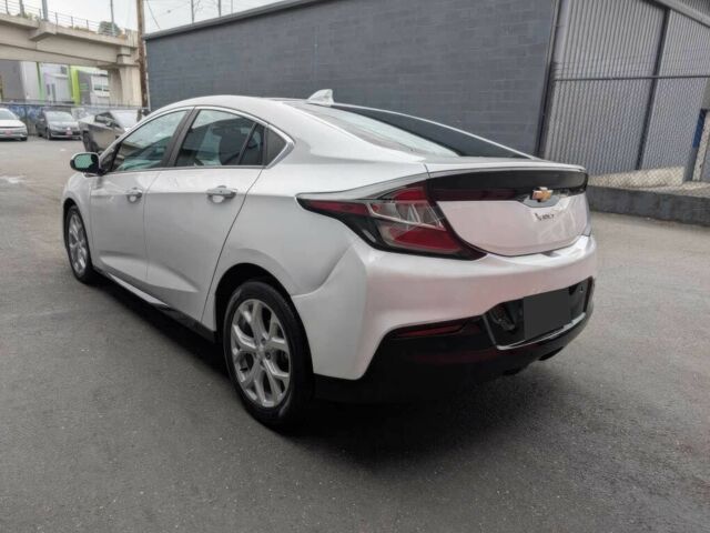 Белый Шевроле Вольт, объемом двигателя 0 л и пробегом 59 тыс. км за 12000 $, фото 6 на Automoto.ua