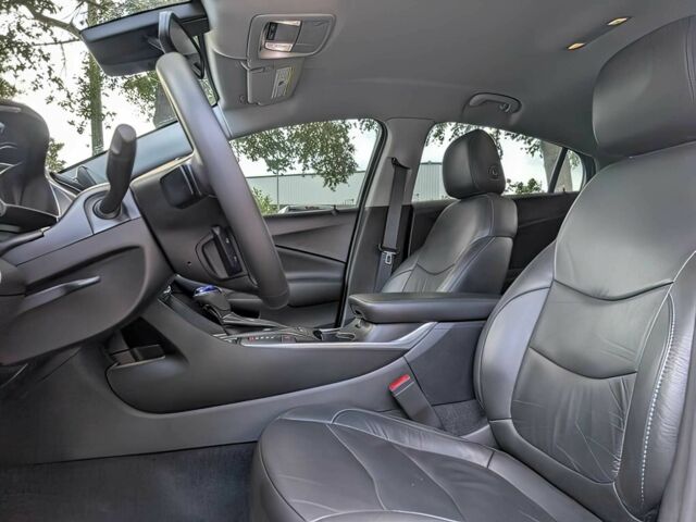 Белый Шевроле Вольт, объемом двигателя 1.5 л и пробегом 44 тыс. км за 12300 $, фото 7 на Automoto.ua