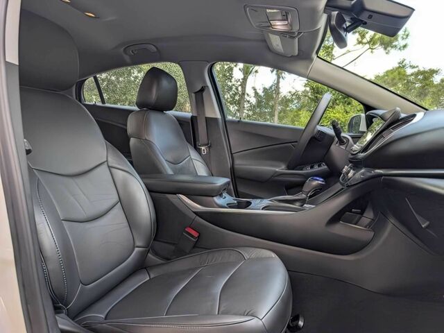 Белый Шевроле Вольт, объемом двигателя 1.5 л и пробегом 44 тыс. км за 12300 $, фото 11 на Automoto.ua