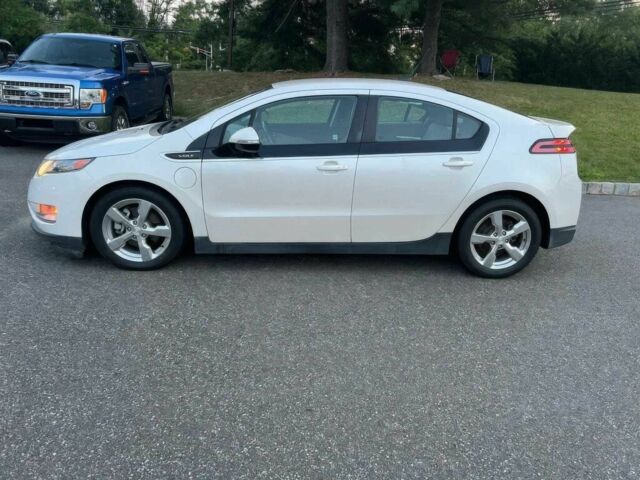 Белый Шевроле Вольт, объемом двигателя 1.4 л и пробегом 81 тыс. км за 1900 $, фото 7 на Automoto.ua