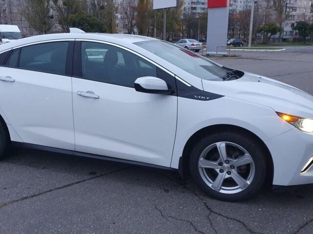 Білий Шевроле Вольт, об'ємом двигуна 1.5 л та пробігом 93 тис. км за 15300 $, фото 3 на Automoto.ua