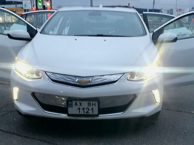 Білий Шевроле Вольт, об'ємом двигуна 1.5 л та пробігом 93 тис. км за 15300 $, фото 1 на Automoto.ua