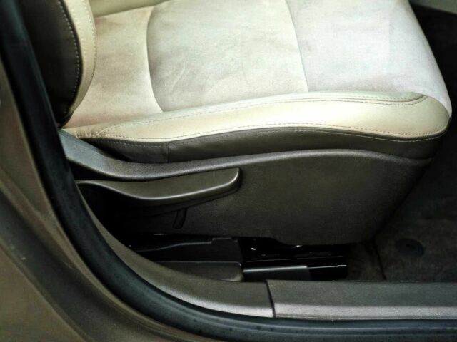 Бежевий Шевроле Вольт, об'ємом двигуна 0 л та пробігом 115 тис. км за 3000 $, фото 17 на Automoto.ua
