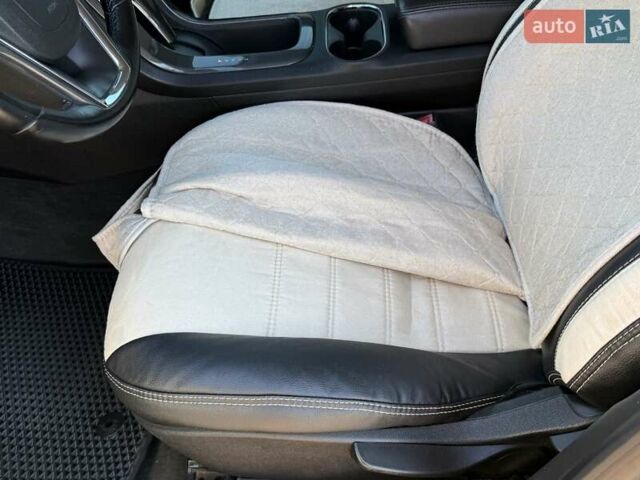 Черный Шевроле Вольт, объемом двигателя 0 л и пробегом 256 тыс. км за 8700 $, фото 50 на Automoto.ua