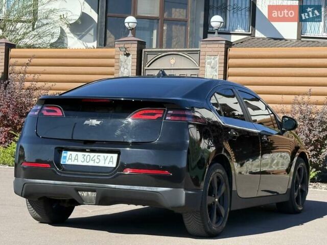 Черный Шевроле Вольт, объемом двигателя 0 л и пробегом 256 тыс. км за 8700 $, фото 31 на Automoto.ua
