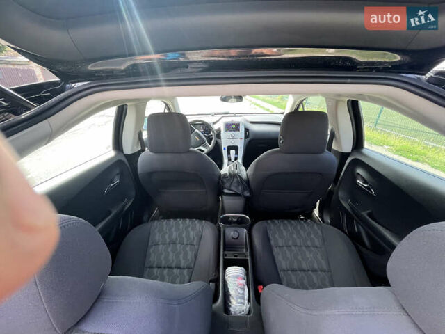 Черный Шевроле Вольт, объемом двигателя 1.4 л и пробегом 124 тыс. км за 8900 $, фото 5 на Automoto.ua