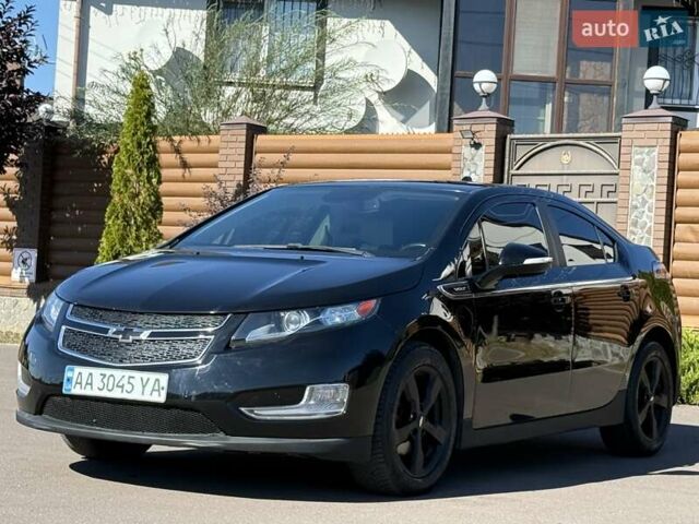 Черный Шевроле Вольт, объемом двигателя 0 л и пробегом 256 тыс. км за 9200 $, фото 4 на Automoto.ua