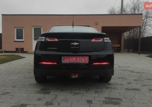 Чорний Шевроле Вольт, об'ємом двигуна 1.4 л та пробігом 150 тис. км за 10600 $, фото 4 на Automoto.ua