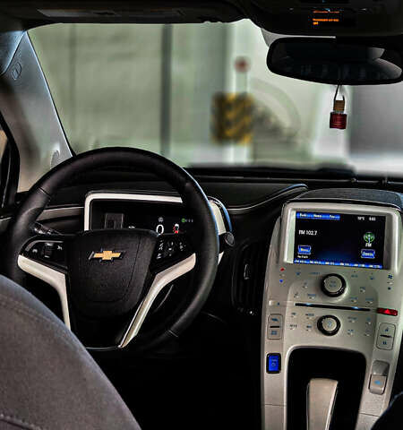 Черный Шевроле Вольт, объемом двигателя 1.4 л и пробегом 250 тыс. км за 9900 $, фото 11 на Automoto.ua