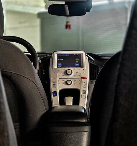 Черный Шевроле Вольт, объемом двигателя 1.4 л и пробегом 250 тыс. км за 9900 $, фото 12 на Automoto.ua