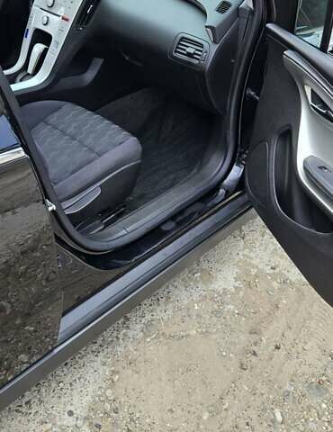 Черный Шевроле Вольт, объемом двигателя 1.4 л и пробегом 187 тыс. км за 11999 $, фото 10 на Automoto.ua