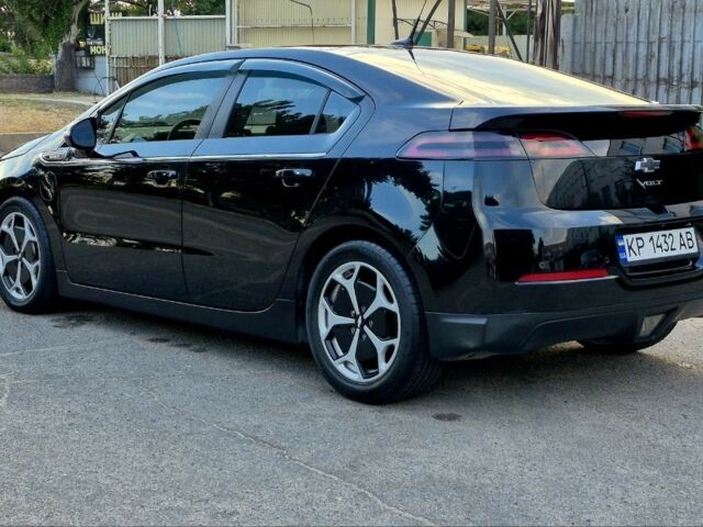 Чорний Шевроле Вольт, об'ємом двигуна 1.4 л та пробігом 180 тис. км за 10000 $, фото 3 на Automoto.ua