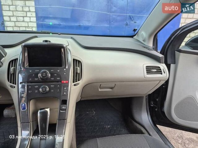 Черный Шевроле Вольт, объемом двигателя 1.4 л и пробегом 230 тыс. км за 9800 $, фото 16 на Automoto.ua