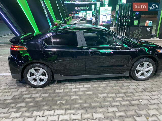 Черный Шевроле Вольт, объемом двигателя 1.4 л и пробегом 199 тыс. км за 10600 $, фото 4 на Automoto.ua