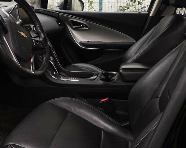 Черный Шевроле Вольт, объемом двигателя 1.4 л и пробегом 207 тыс. км за 11111 $, фото 9 на Automoto.ua