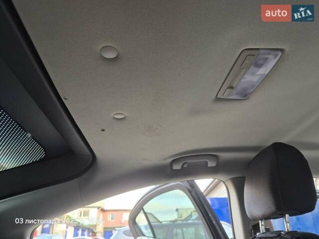 Черный Шевроле Вольт, объемом двигателя 1.4 л и пробегом 230 тыс. км за 9800 $, фото 19 на Automoto.ua