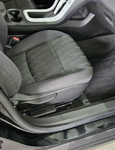 Черный Шевроле Вольт, объемом двигателя 1.4 л и пробегом 187 тыс. км за 11999 $, фото 18 на Automoto.ua