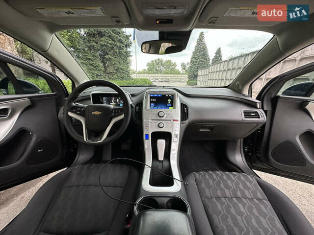 Черный Шевроле Вольт, объемом двигателя 1.4 л и пробегом 159 тыс. км за 10900 $, фото 8 на Automoto.ua