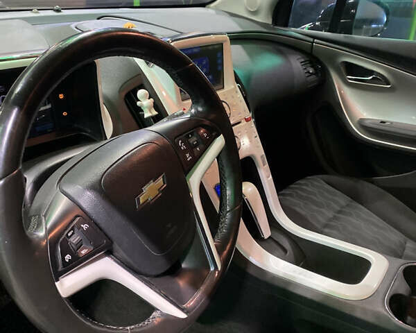 Черный Шевроле Вольт, объемом двигателя 1.4 л и пробегом 199 тыс. км за 10600 $, фото 13 на Automoto.ua
