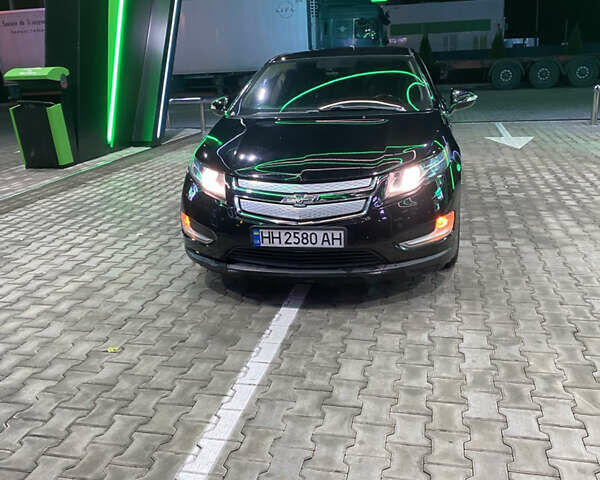 Черный Шевроле Вольт, объемом двигателя 1.4 л и пробегом 199 тыс. км за 10600 $, фото 1 на Automoto.ua