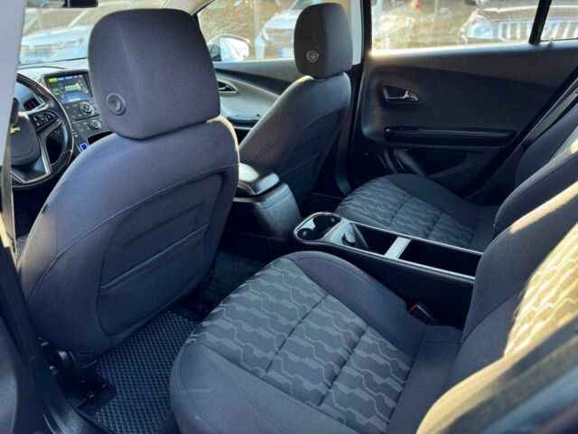 Черный Шевроле Вольт, объемом двигателя 1.4 л и пробегом 206 тыс. км за 10500 $, фото 11 на Automoto.ua