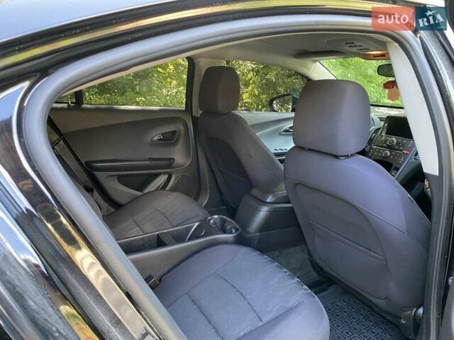 Черный Шевроле Вольт, объемом двигателя 1.4 л и пробегом 165 тыс. км за 10500 $, фото 14 на Automoto.ua