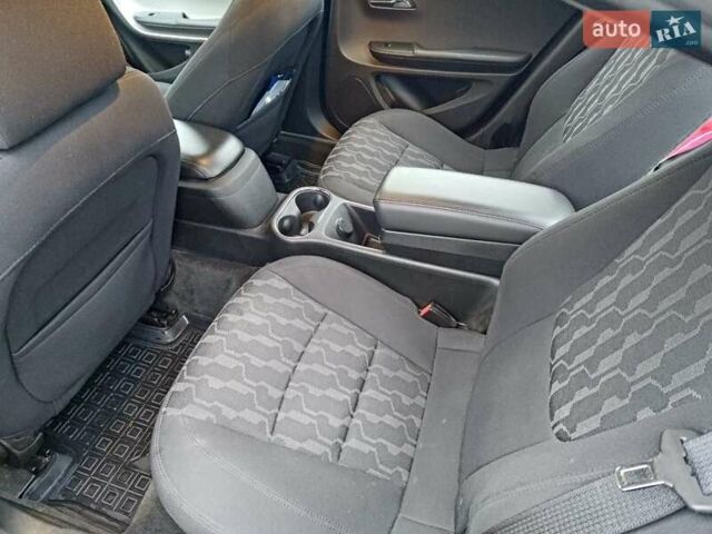 Черный Шевроле Вольт, объемом двигателя 1.4 л и пробегом 77 тыс. км за 12400 $, фото 3 на Automoto.ua