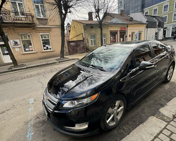 Черный Шевроле Вольт, объемом двигателя 1.4 л и пробегом 150 тыс. км за 13500 $, фото 1 на Automoto.ua