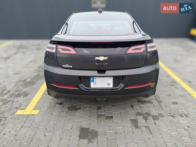 Черный Шевроле Вольт, объемом двигателя 1.4 л и пробегом 77 тыс. км за 12400 $, фото 2 на Automoto.ua