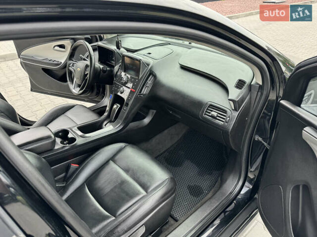 Черный Шевроле Вольт, объемом двигателя 1.4 л и пробегом 109 тыс. км за 9999 $, фото 11 на Automoto.ua