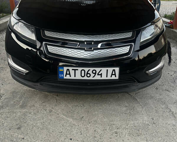 Черный Шевроле Вольт, объемом двигателя 1.4 л и пробегом 209 тыс. км за 11300 $, фото 1 на Automoto.ua