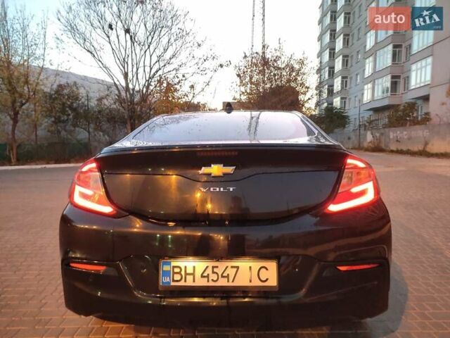 Черный Шевроле Вольт, объемом двигателя 1.5 л и пробегом 65 тыс. км за 17500 $, фото 5 на Automoto.ua