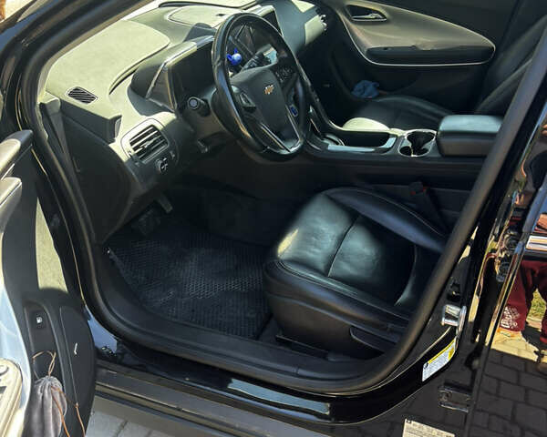 Черный Шевроле Вольт, объемом двигателя 1.4 л и пробегом 209 тыс. км за 11300 $, фото 6 на Automoto.ua