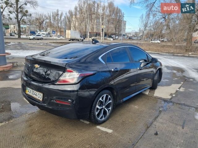 Черный Шевроле Вольт, объемом двигателя 1.5 л и пробегом 157 тыс. км за 16500 $, фото 6 на Automoto.ua