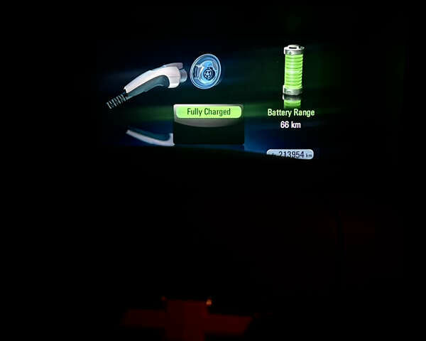 Черный Шевроле Вольт, объемом двигателя 1.4 л и пробегом 209 тыс. км за 11300 $, фото 9 на Automoto.ua