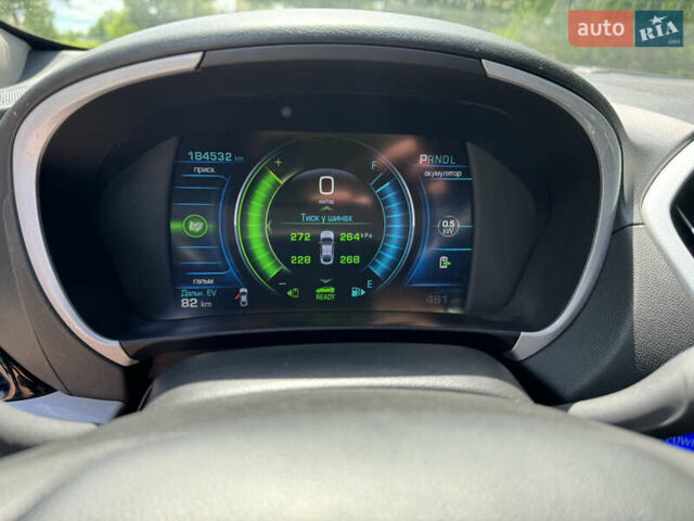 Чорний Шевроле Вольт, об'ємом двигуна 1.5 л та пробігом 190 тис. км за 16300 $, фото 8 на Automoto.ua