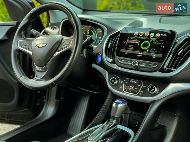 Черный Шевроле Вольт, объемом двигателя 1.5 л и пробегом 140 тыс. км за 11500 $, фото 6 на Automoto.ua
