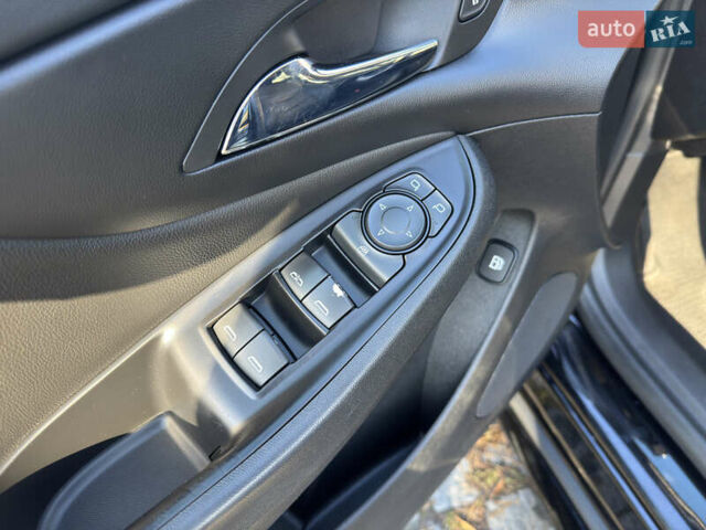 Черный Шевроле Вольт, объемом двигателя 1.5 л и пробегом 248 тыс. км за 9900 $, фото 16 на Automoto.ua