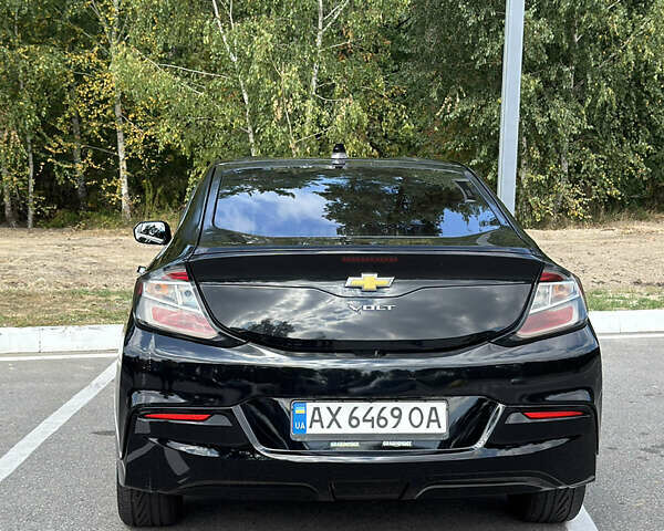Черный Шевроле Вольт, объемом двигателя 1.5 л и пробегом 150 тыс. км за 16100 $, фото 3 на Automoto.ua
